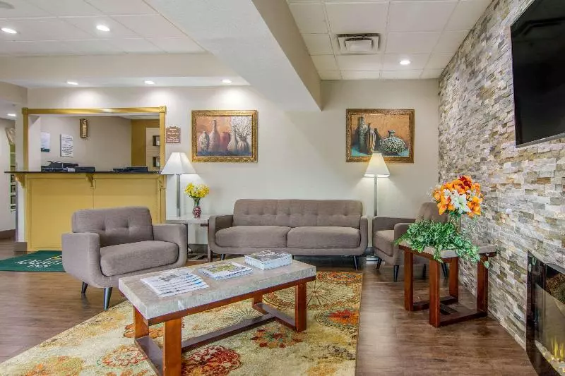 Отель Quality Inn & Suites Union City   Atlanta South