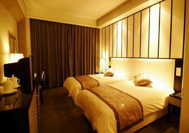 Отель Sunny World