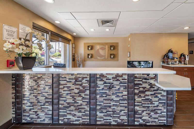 The Atrium Hotel   Sfo Airport Free!   Shuttle Bus   Parking   Wifi