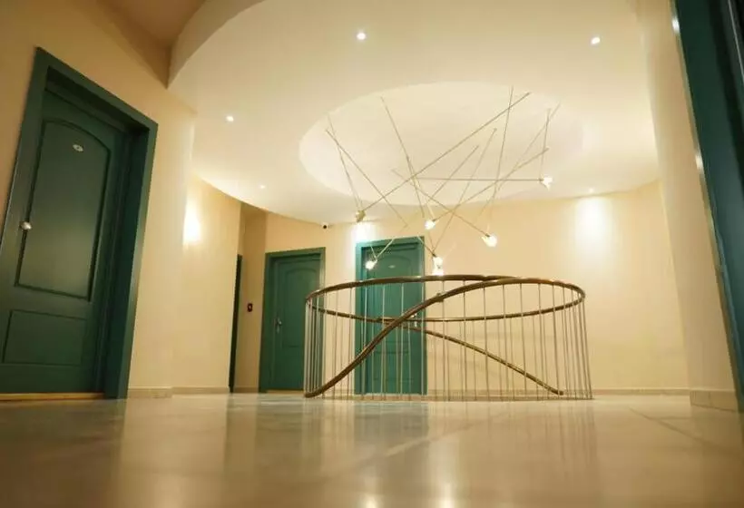 ホテル Pensiunea Green Villa