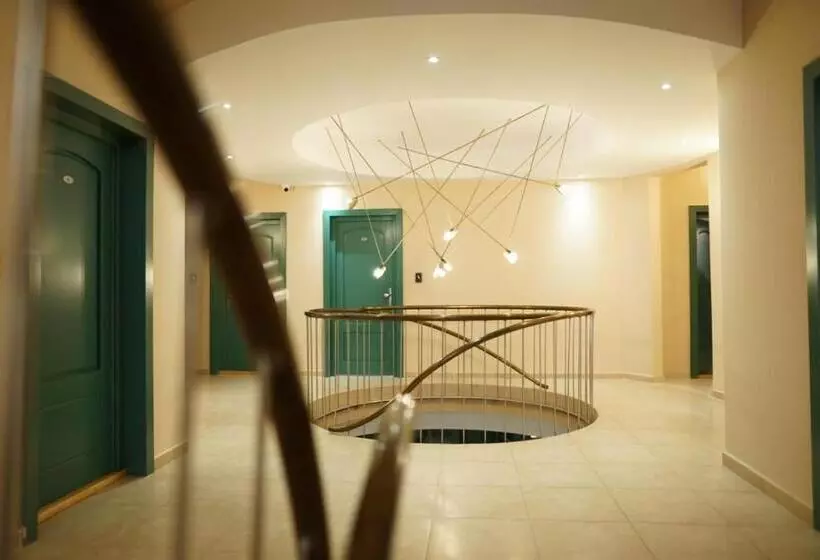 ホテル Pensiunea Green Villa