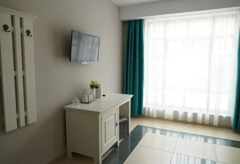 ホテル Pensiunea Green Villa
