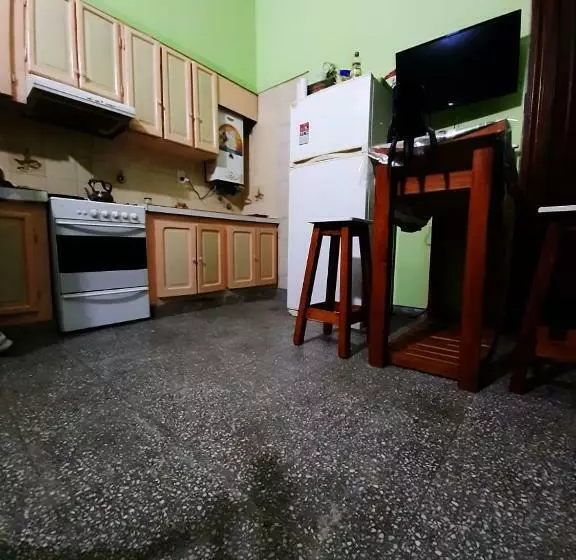 Instalate Hostel