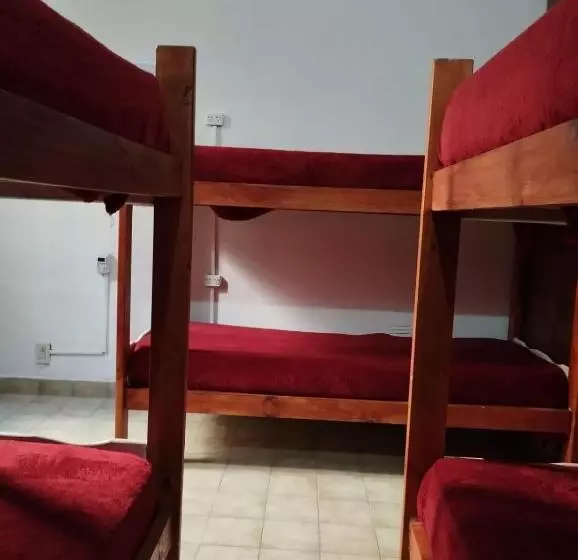 Instalate Hostel