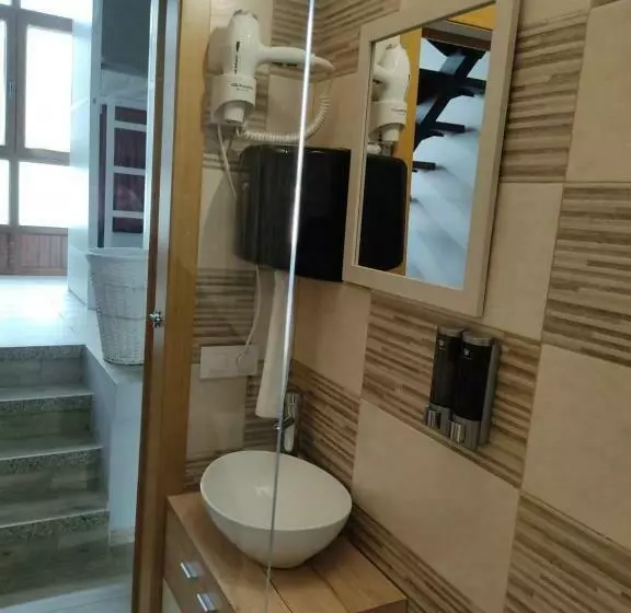 Albergue Con Encanto D'camiño