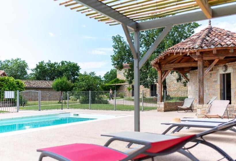 ベッドアンドブレックファースト Lou Papagai