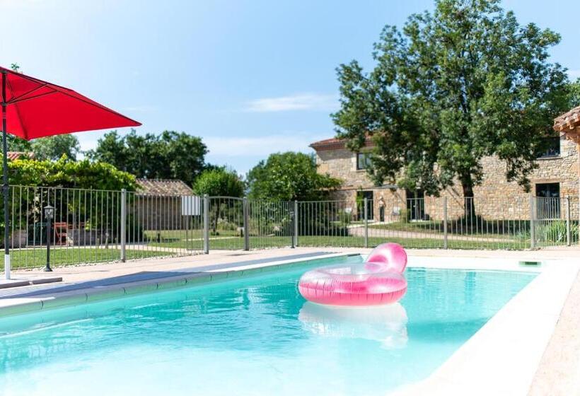 ベッドアンドブレックファースト Lou Papagai