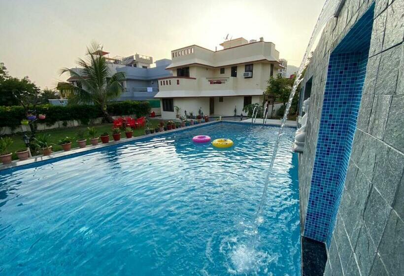 בית מלון כפרי Boutique Room Lakecity