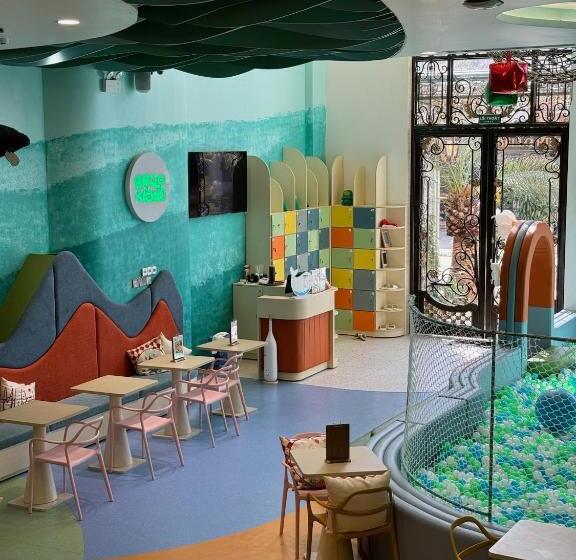 هتل D Lecia Ha Long