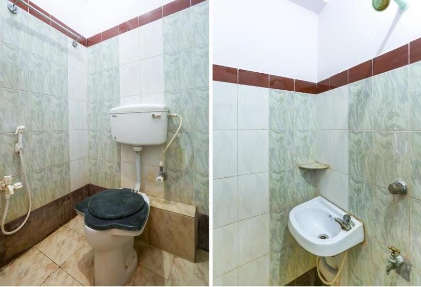 בית מלון כפרי Oyo 75718 Shriram Residency