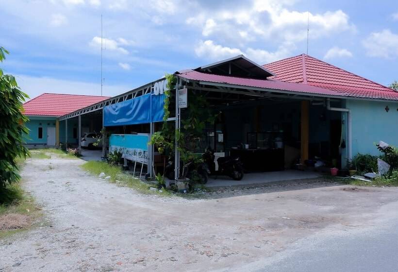 호텔 Penginapan Mba Ros