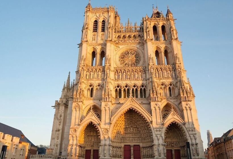 هاستل Auberge De Jeunesse Hi Amiens