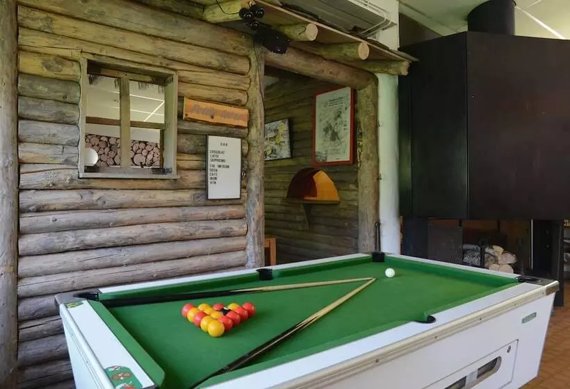 Auberge De Jeunesse Hi Séez