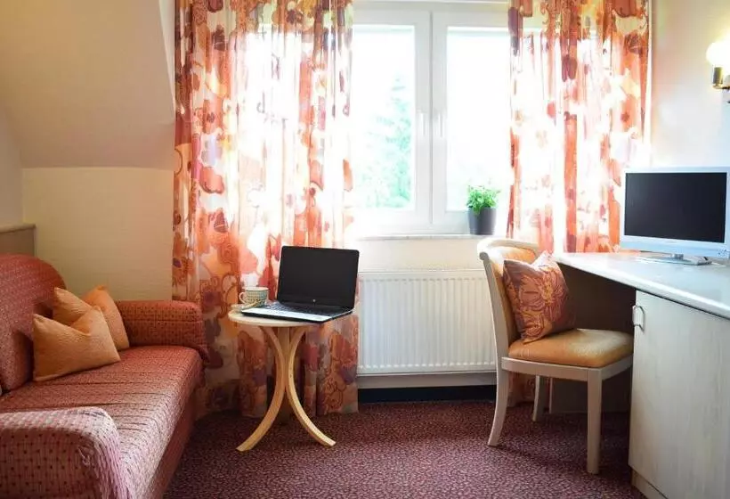 Castell Hotel & Restaurant