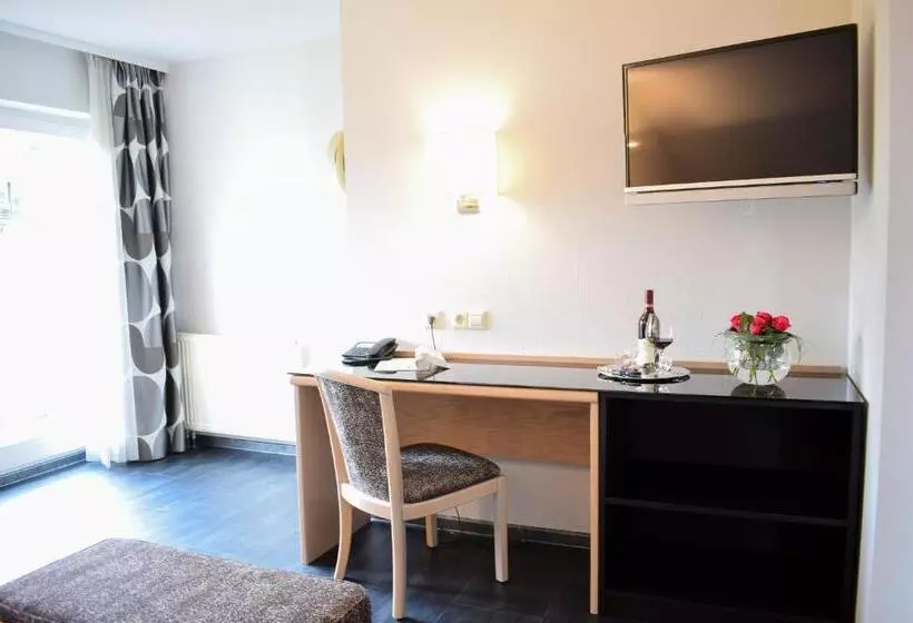 Castell Hotel & Restaurant