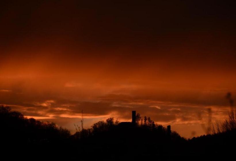 Castell Hotel & Restaurant