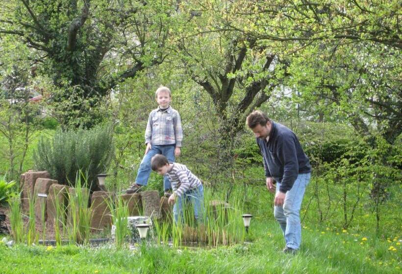 Castell Hotel & Restaurant