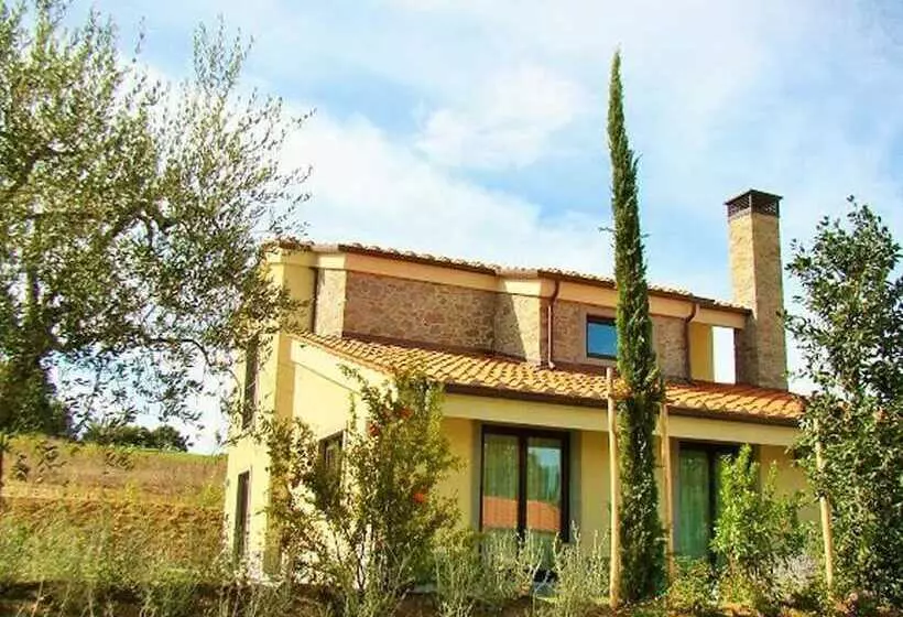 簡易ホテル Cortona Golf & Spa Resort