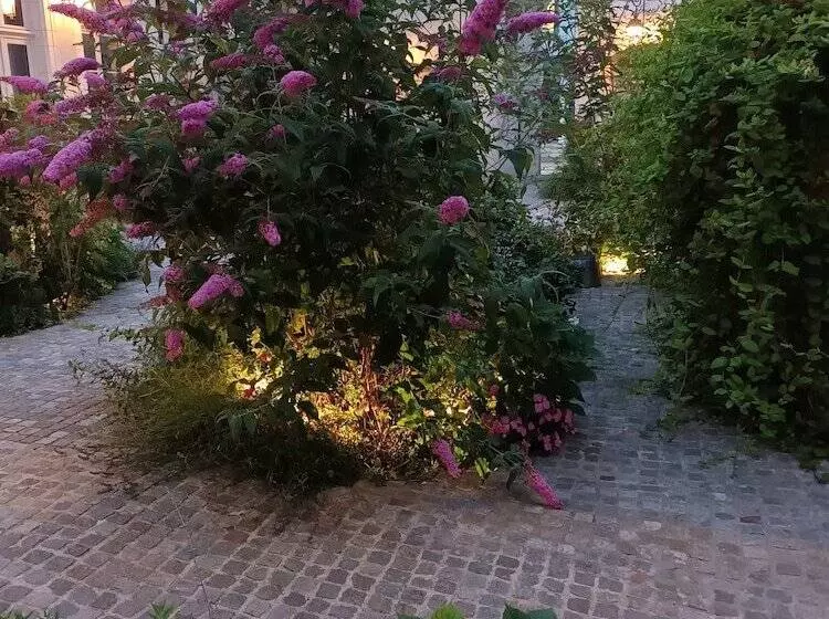 Hotelli Loysel Le Gaucher