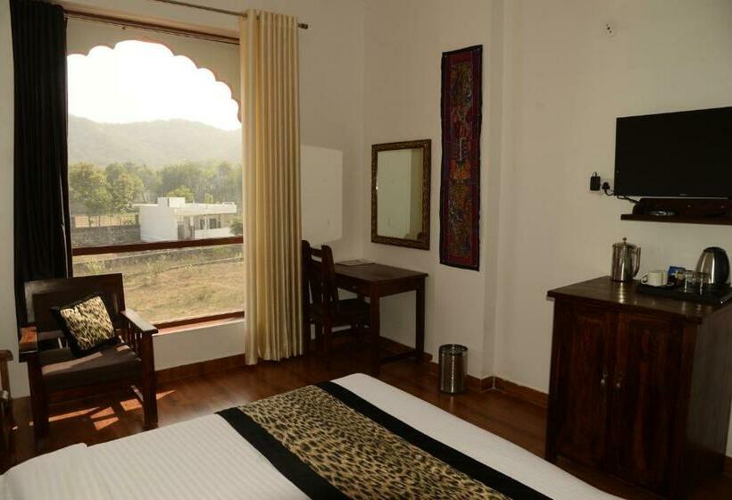 ホテル Omak Tiger Seven