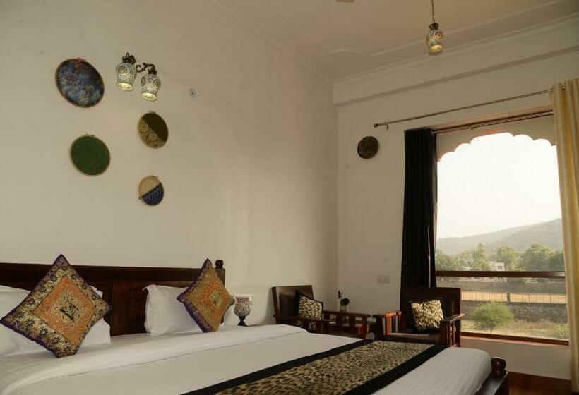 ホテル Omak Tiger Seven