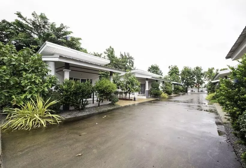 هتل Oyo 75338 Winza And Resort
