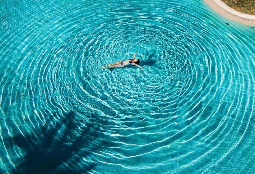 ホテル Robinson Ierapetra