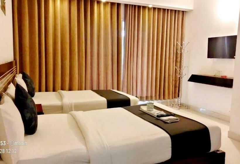 هتل Shahjadi Resort