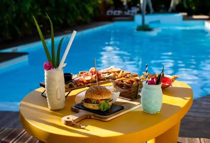 Kawan Bay Suites