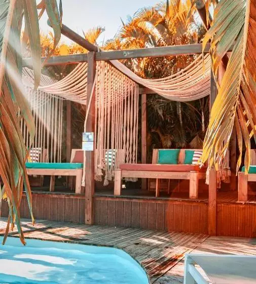 Kawan Bay Suites