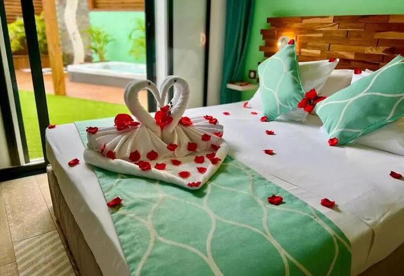 Kawan Bay Suites