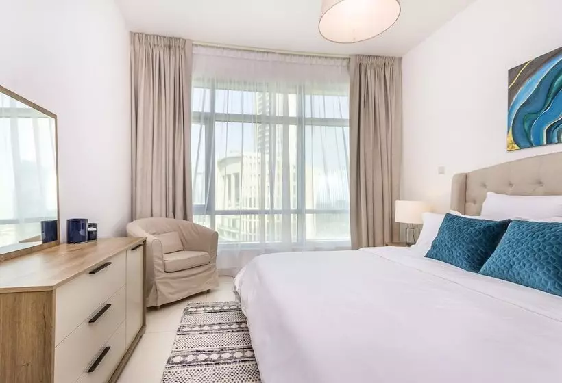 اقامتگاه Driven Holiday Homes  Loft East