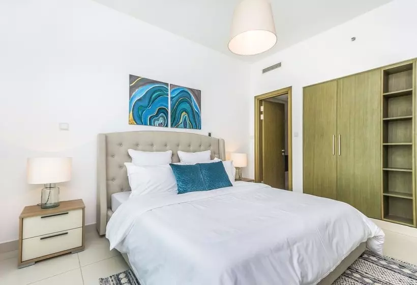 اقامتگاه Driven Holiday Homes  Loft East