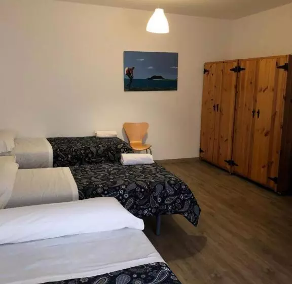 Albergue Pensión Cabo Da Vila