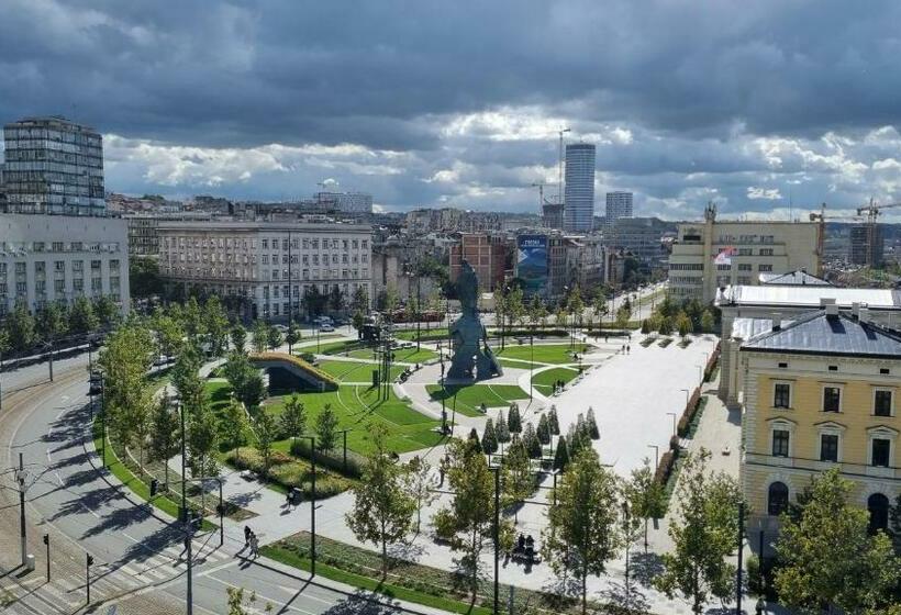 Downtown Belgrade Hostel And Apartments