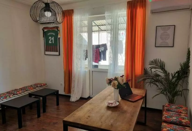 Downtown Belgrade Hostel And Apartments