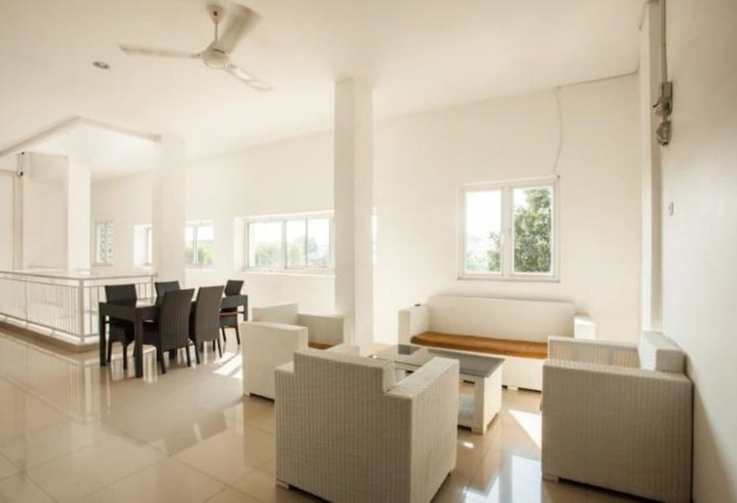 호텔 Mariska Residence Syariah