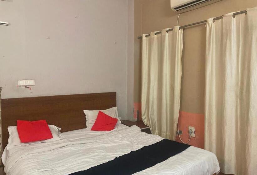 Hotel O Balaji Palace