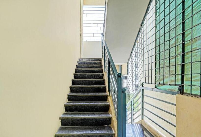 Hotel Oyo 69014 The New Golden Keys