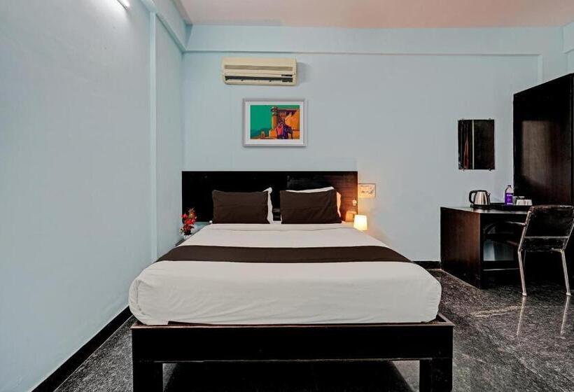 Hotel Oyo 69014 The New Golden Keys