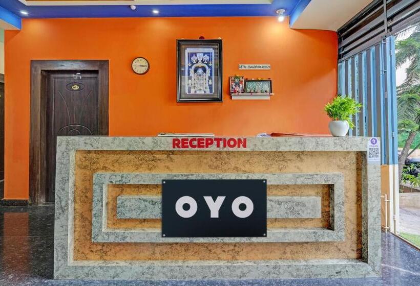 Hotel Oyo 69014 The New Golden Keys