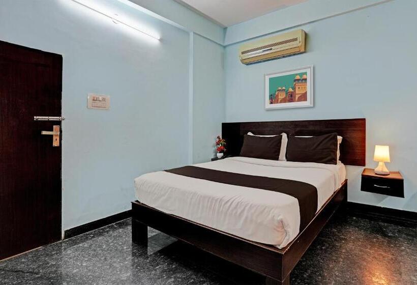 Hotel Oyo 69014 The New Golden Keys