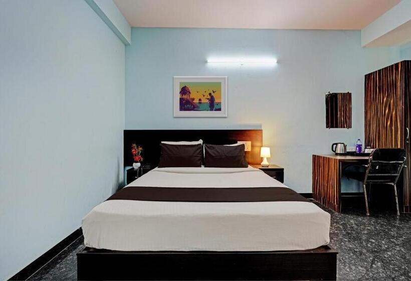 Hotel Oyo 69014 The New Golden Keys