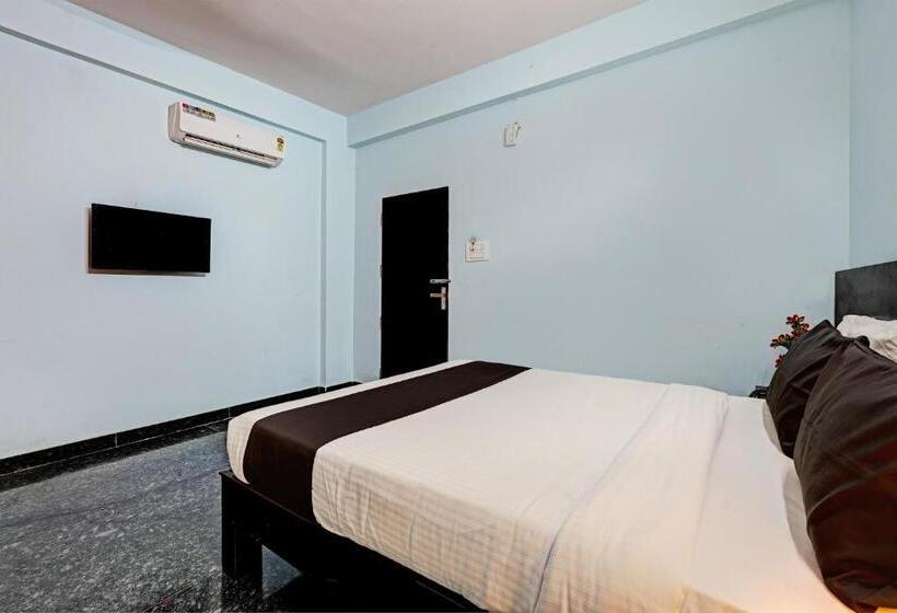 Hotel Oyo 69014 The New Golden Keys