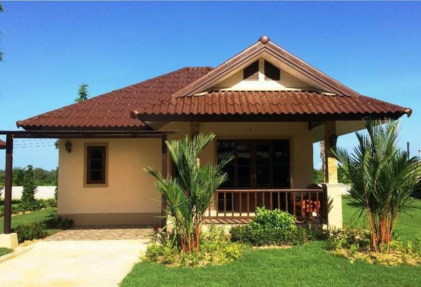 Resort Dachatorn Village