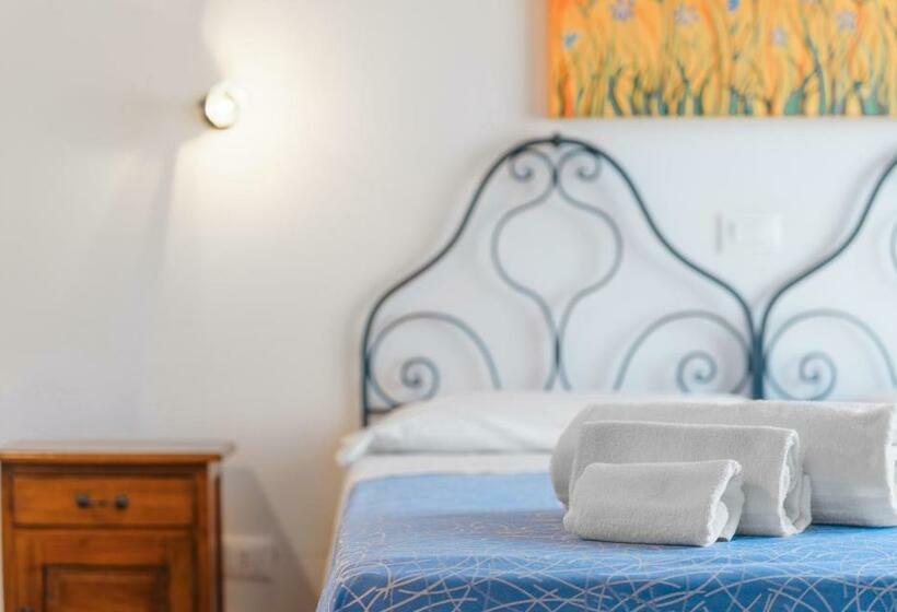 호텔 Casale Ginisara