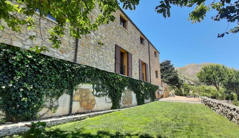 호텔 Casale Ginisara