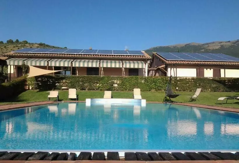 هتل Il Borgo Dell'ulivo
