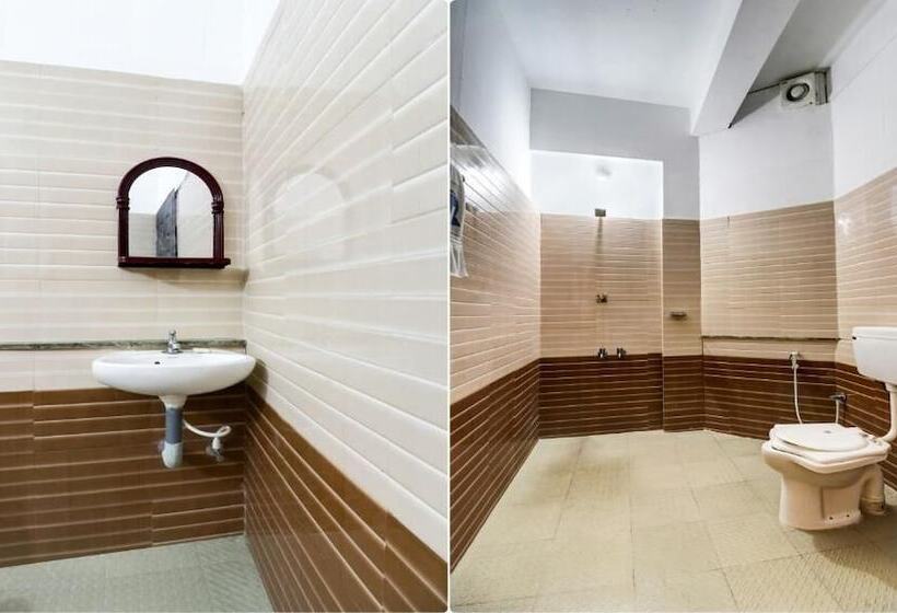 בית מלון כפרי O East Nada Formerly Rvees Regency