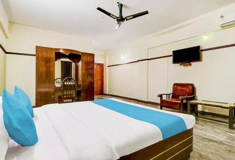 Hotelli O East Nada Formerly Rvees Regency